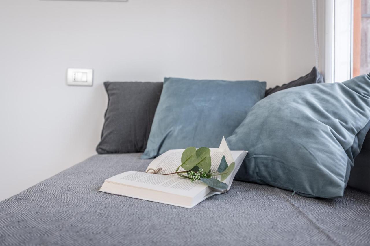 Emilia Suite Urban Modena Exterior photo